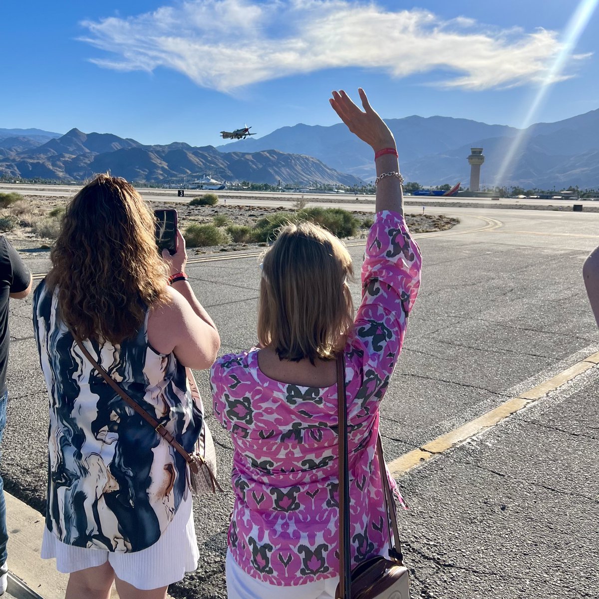 GlitterFromKC tweet media