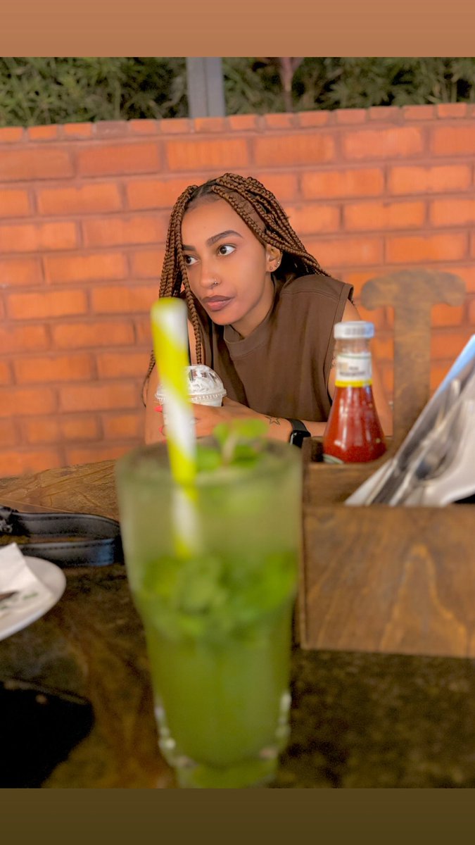 BellahBlick's tweet photo. Let me drop ko this here 🌚 https://t.co/pmva9ndyQD