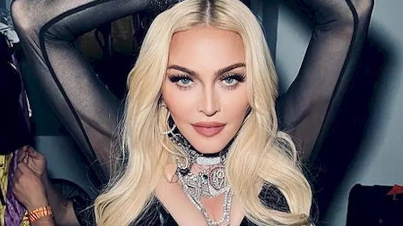 Plus Music tweet media