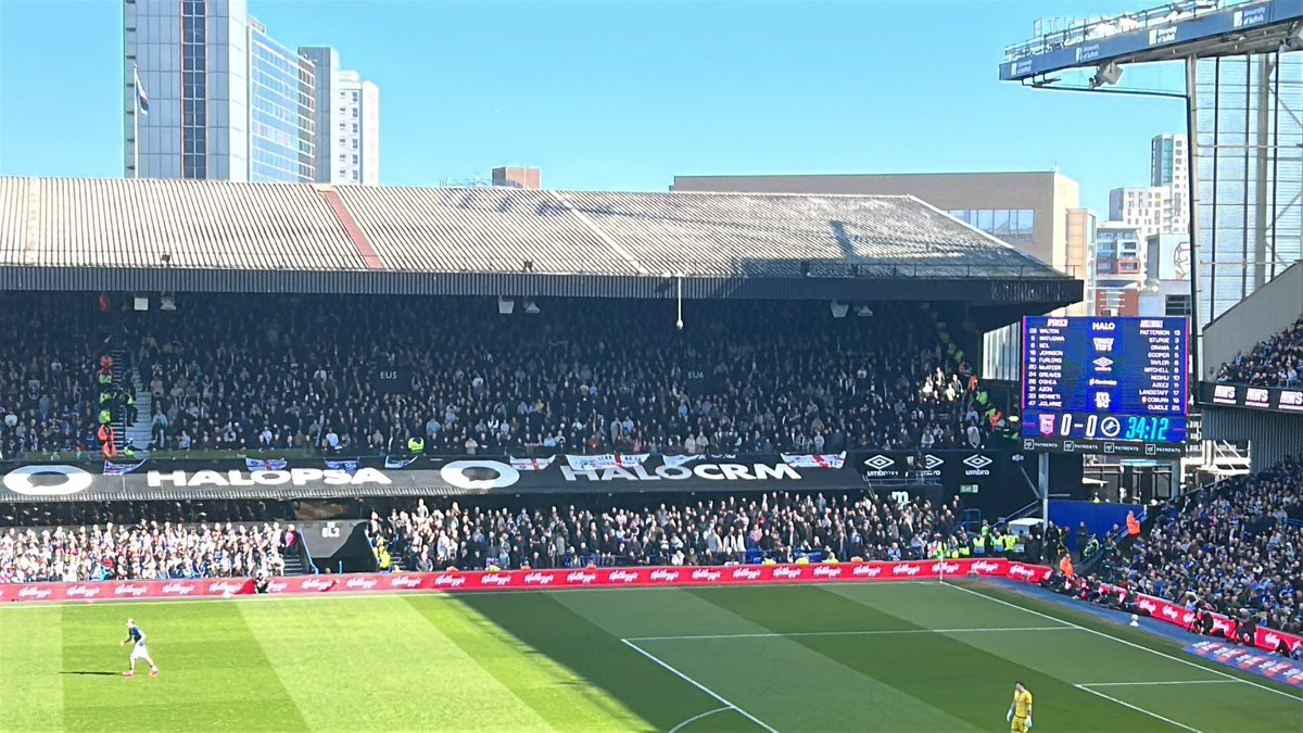 KisyAWAY tweet media