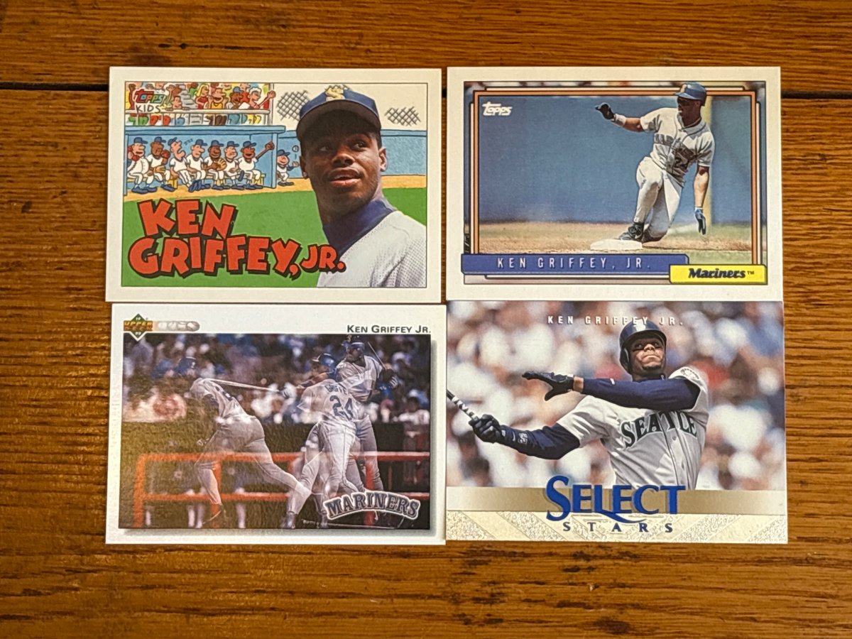 RetroCardSnaps tweet media