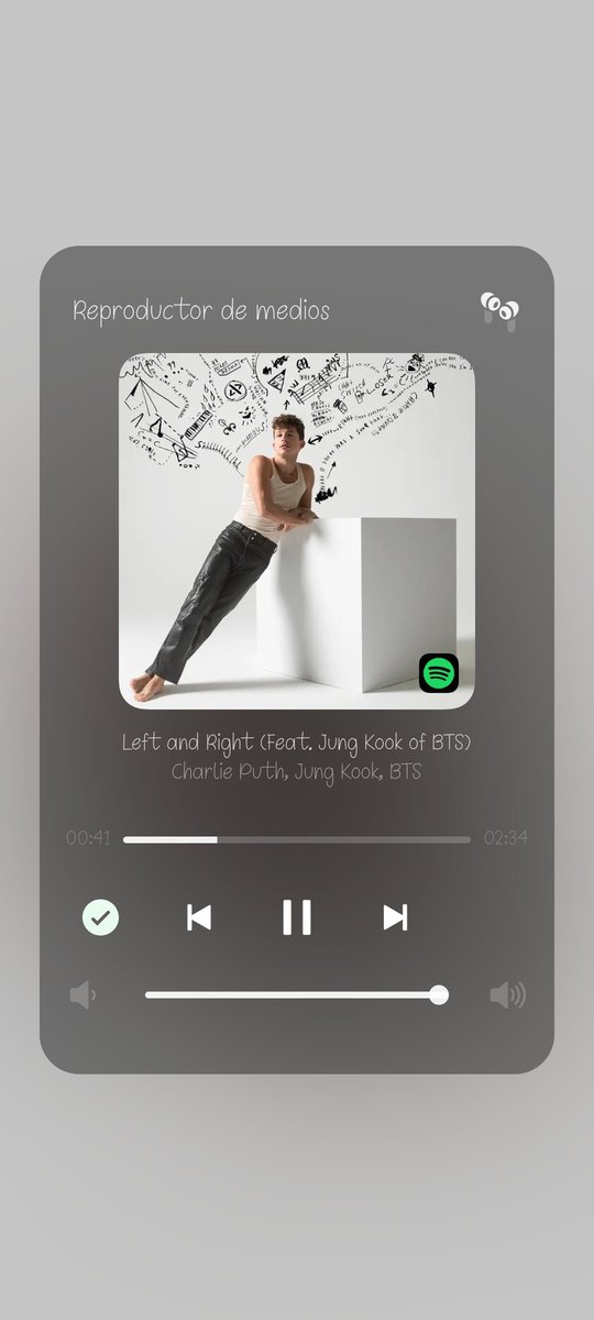 El vato con el que estaba hablando decidió "terminar" conmigo 
El hpt de mi Spotify 
Lol q mal 😞🫵🏽
