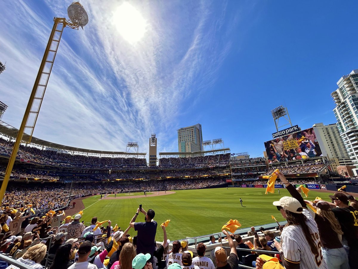 yanely ✿ tweet media