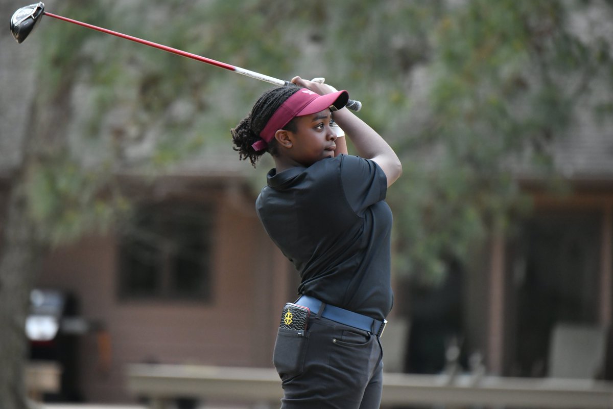 ⛳️𝚄𝙼𝙴𝚂 𝙷𝙰𝚆𝙺 𝙶𝙾𝙻𝙵⛳️ tweet media