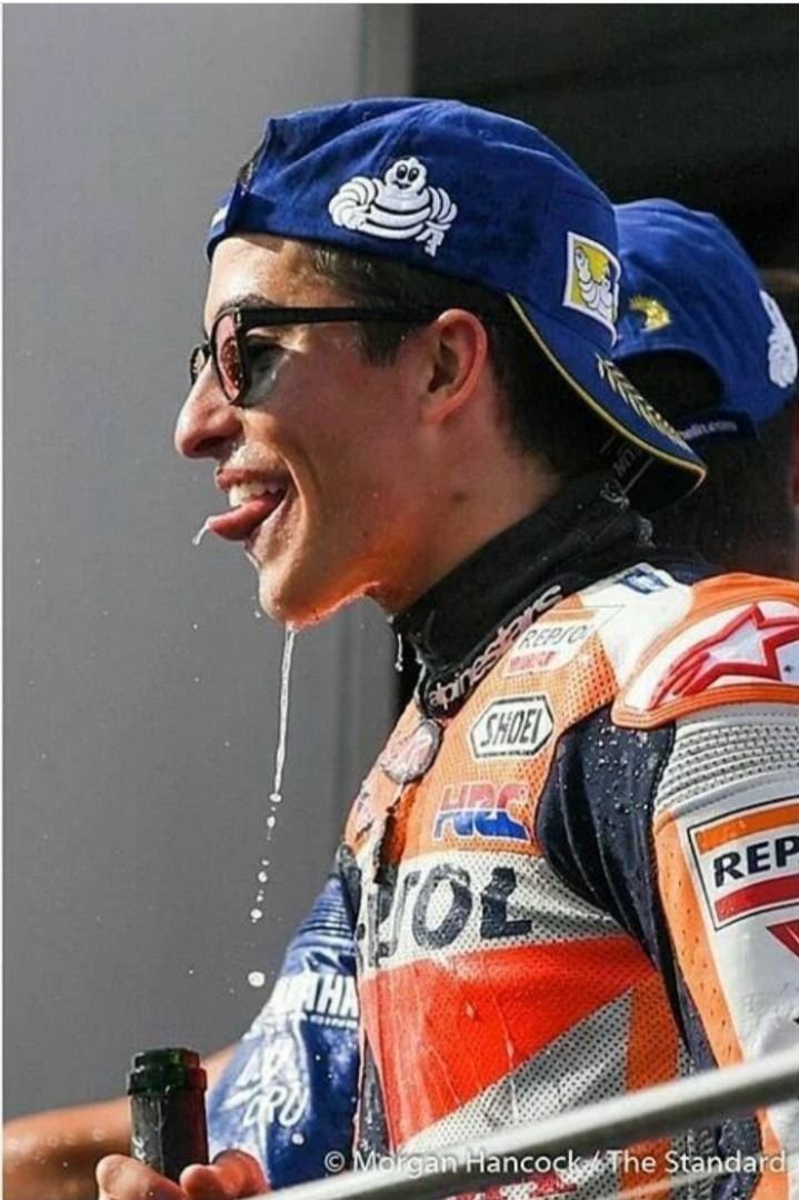 ⁹³ ₇₂ marcmarc pr manager 🐜 🦂 PECCOPILLED! tweet media