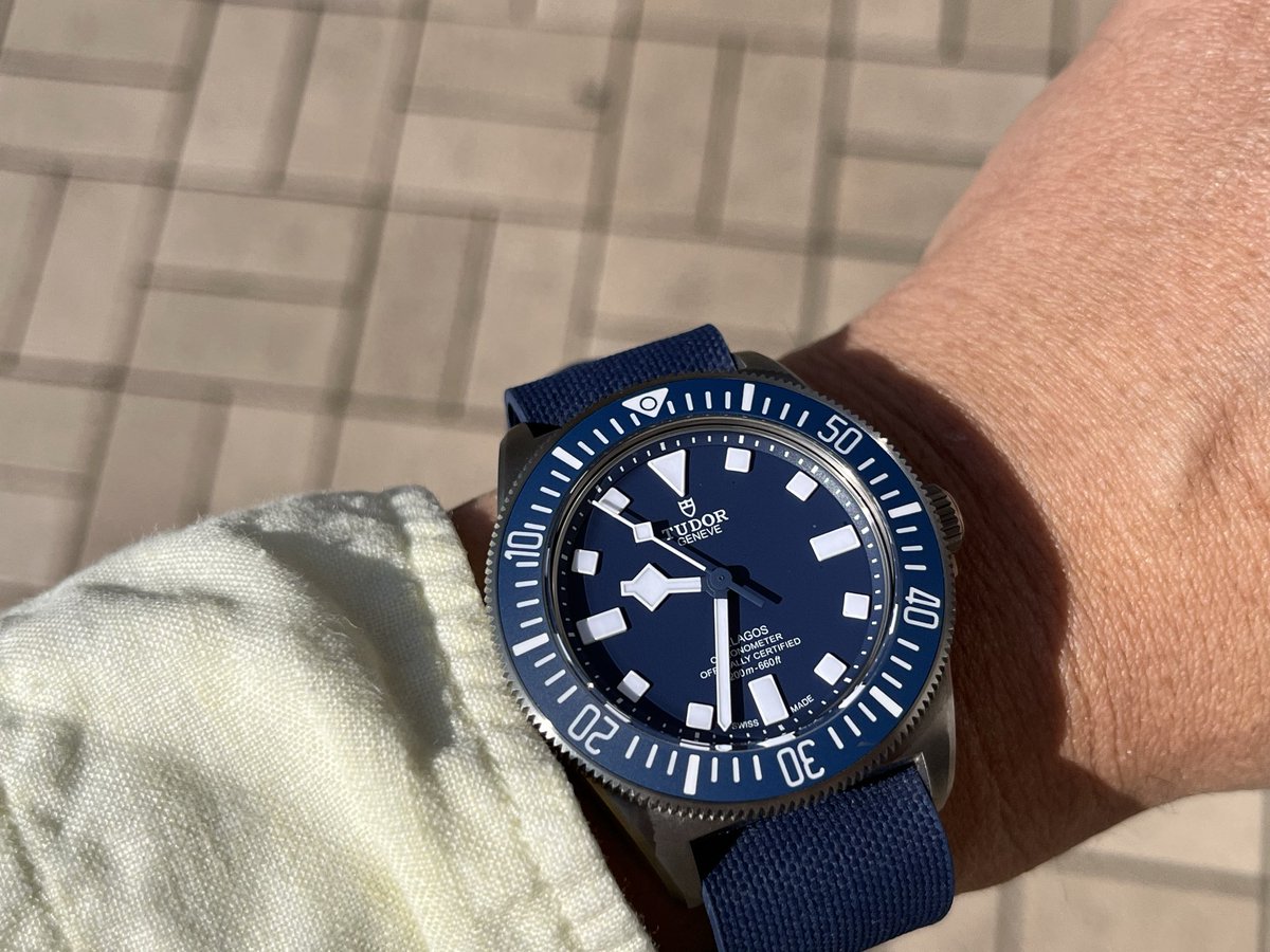 sq637nrt's tweet photo. 今日はペラゴスFXDです😊🔵⚪️
春色に合うミリサブ☕️😄✨

#TUDOR
M25707B/25-0001
#PELAGOS FXD🔵🇫🇷
#ペラゴスFXD
#ミリサブ https://t.co/AP8QWep9Ds