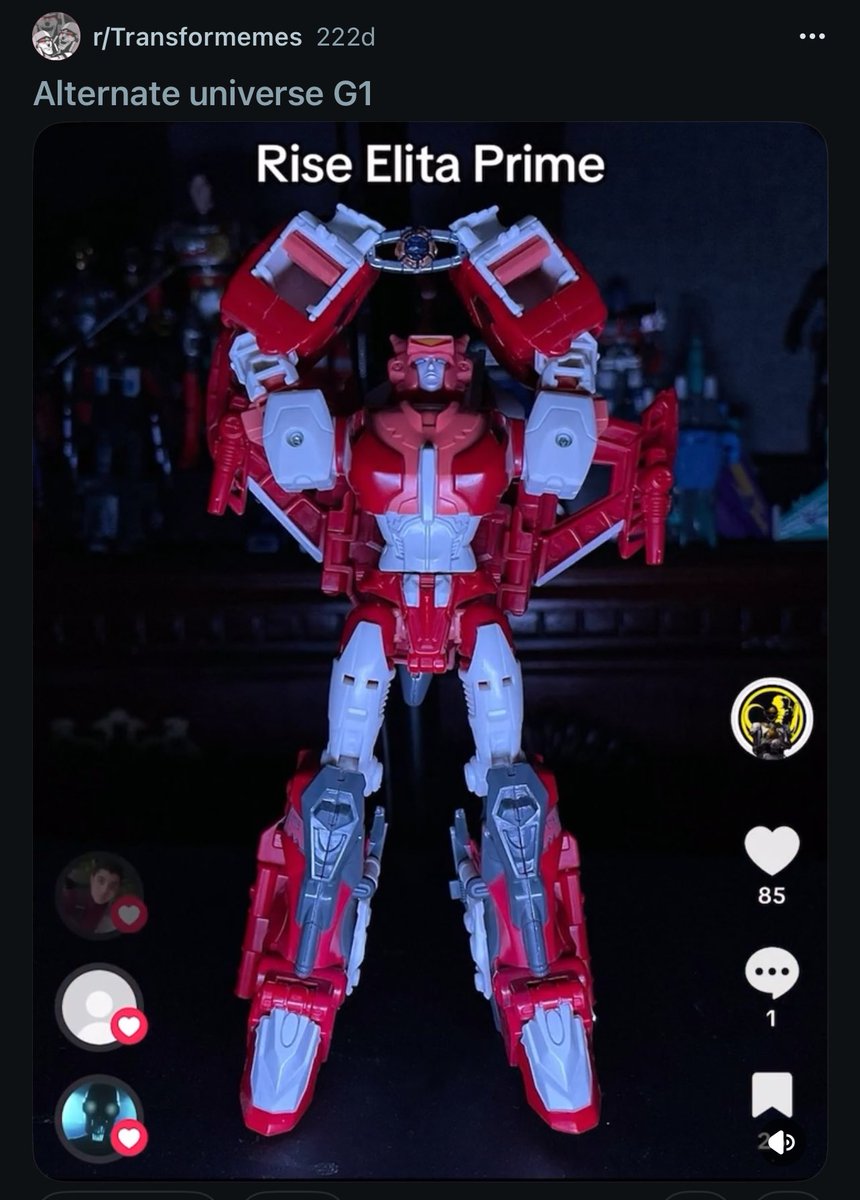 JohnnyBots tweet media