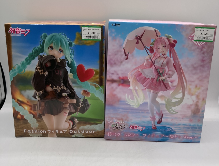 ✨入荷情報✨ 『Fashion ﾌｨｷﾞｭｱ 初音ﾐｸ Outdoor』 『AMP+ 桜ﾐｸ 桜ﾄﾞﾚｽ
