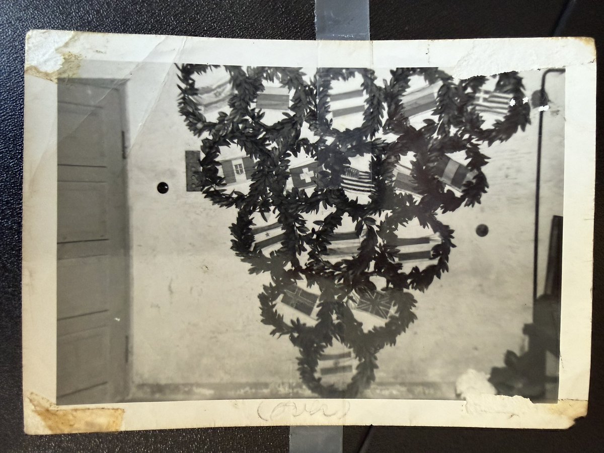 The Wide Angle tweet media