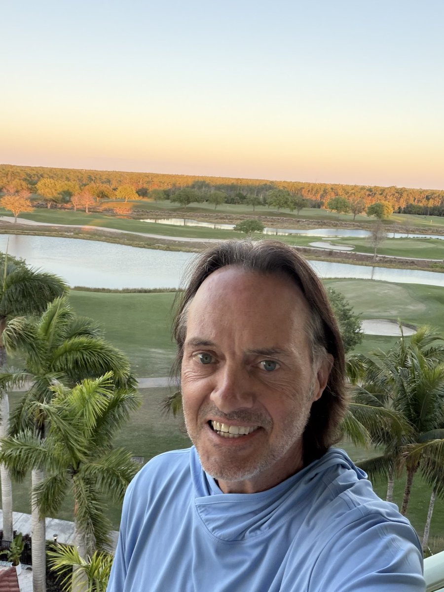 John Legere tweet media