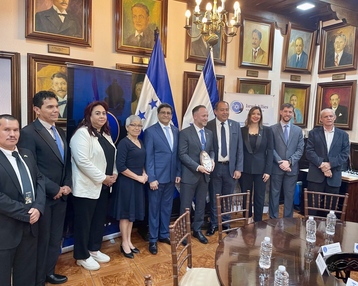 Miguel Muñoz Valeriano tweet media