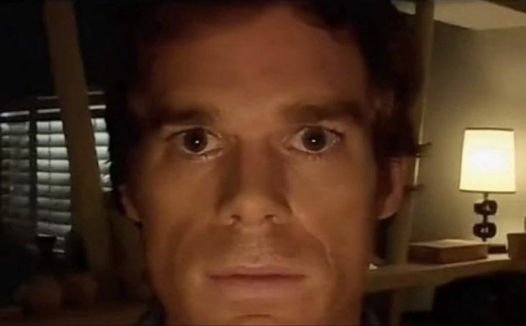 Lauralau⁷☼ ◡̈ | ♡ | VOY A VER A BTS 😭💟 tweet media