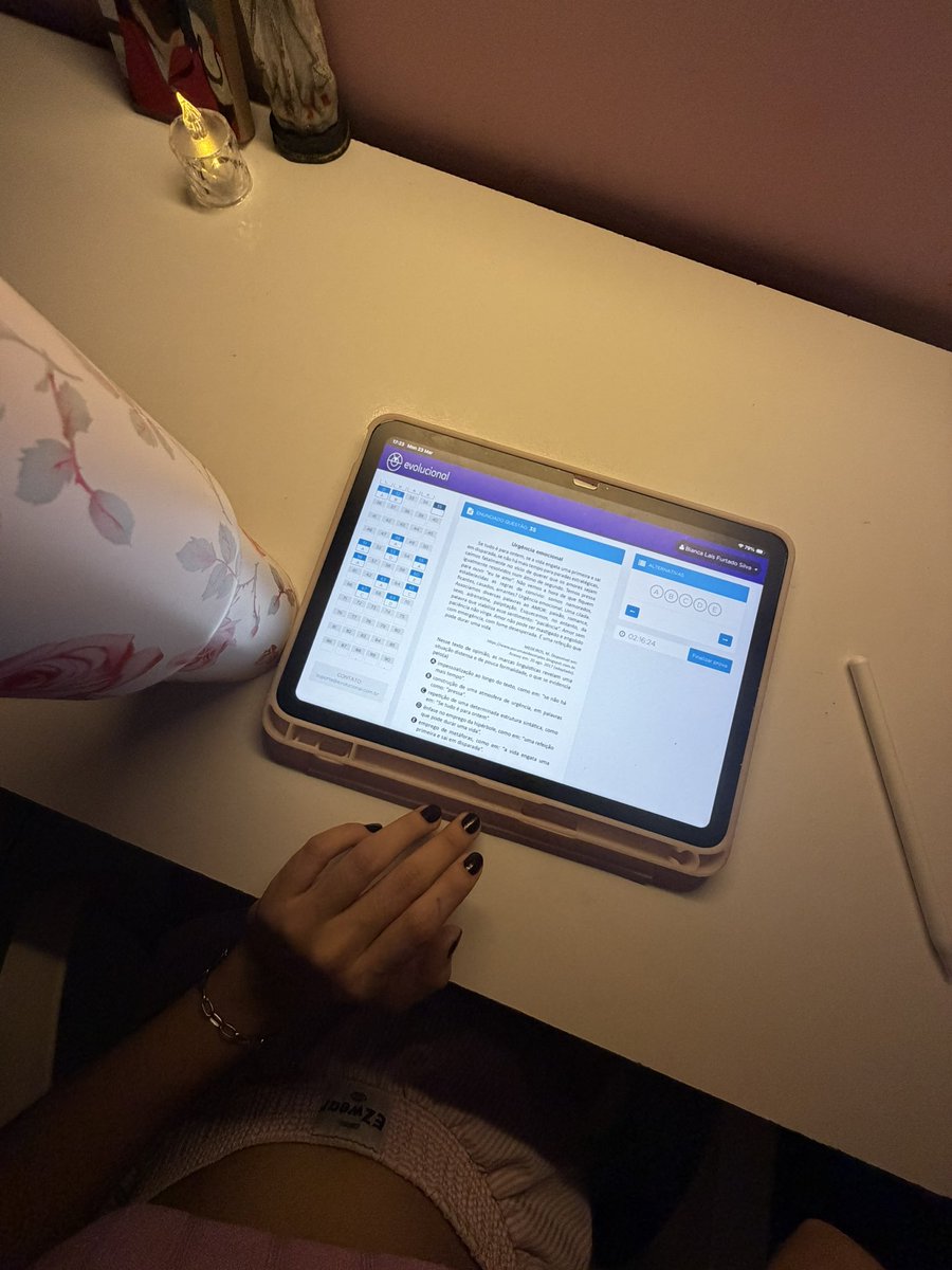 Laís B 🩺| Medicina tweet media
