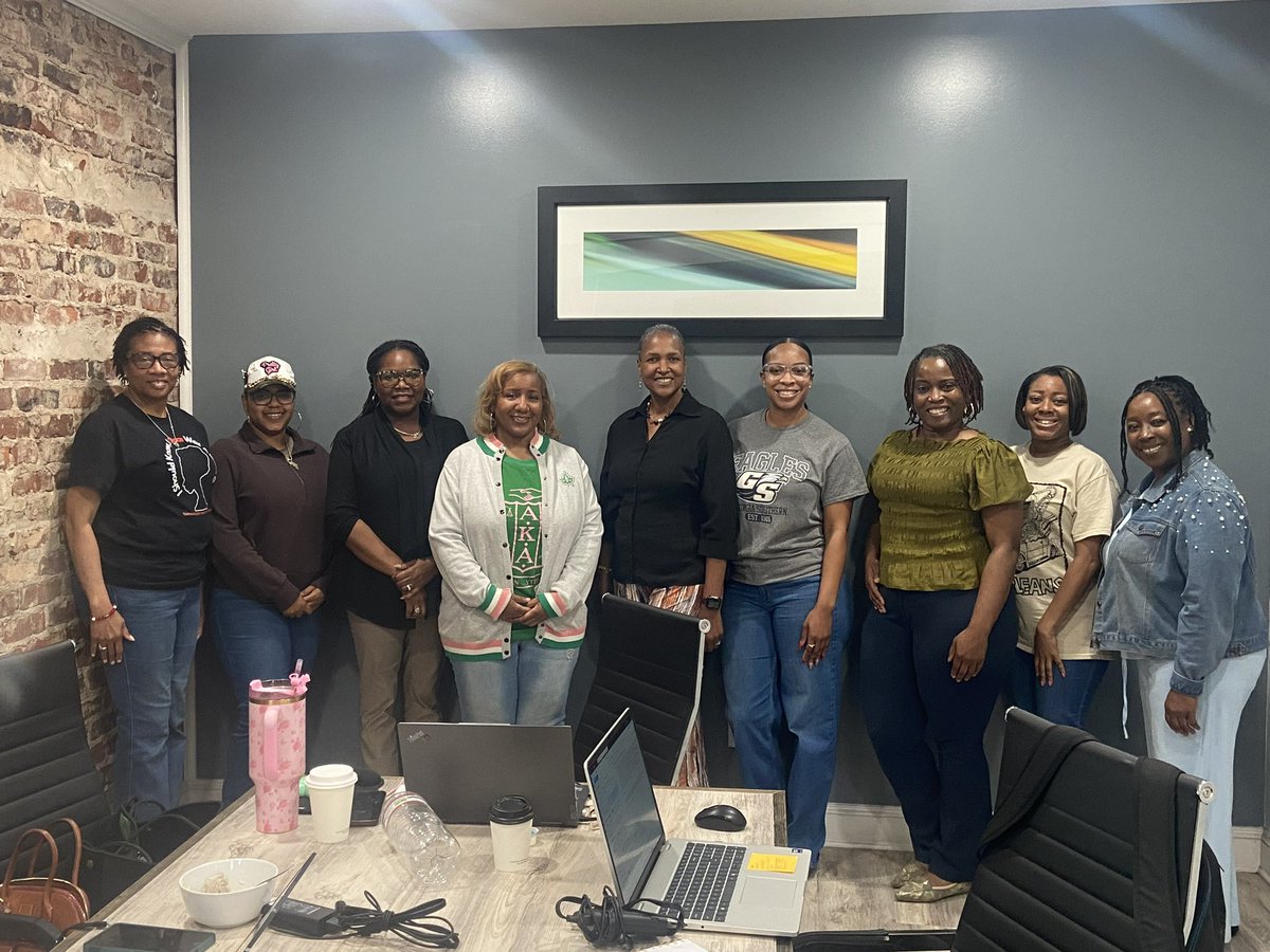 Lithonia High School Science AC tweet media