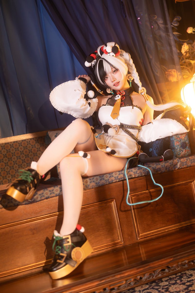 Leeloo リ-ル 릴루 🐈‍⬛ tweet media