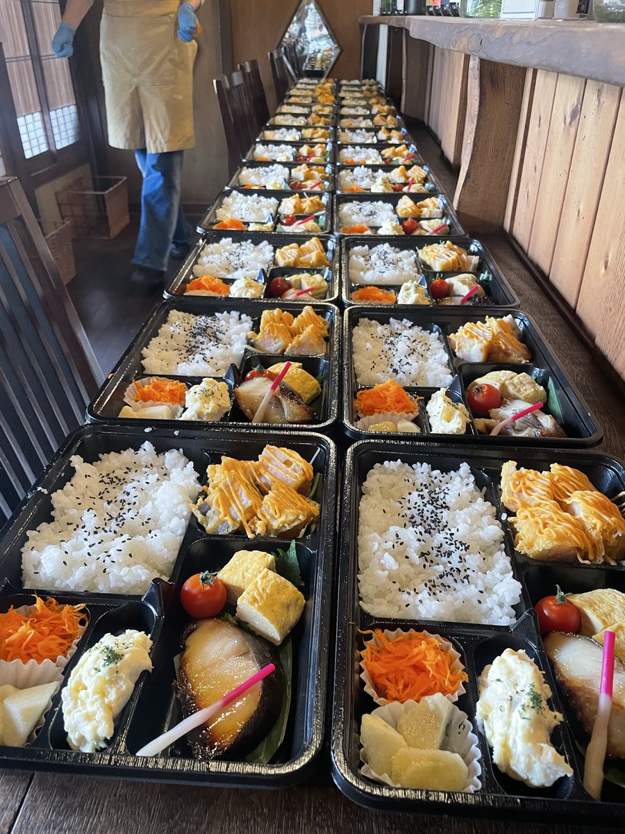 watakare___'s tweet photo. お弁当作り頑張った🍱🍙😎 https://t.co/ispqSHrb0E