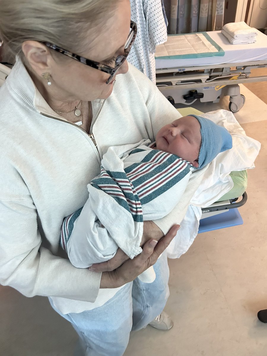 Coach Ringo tweet media