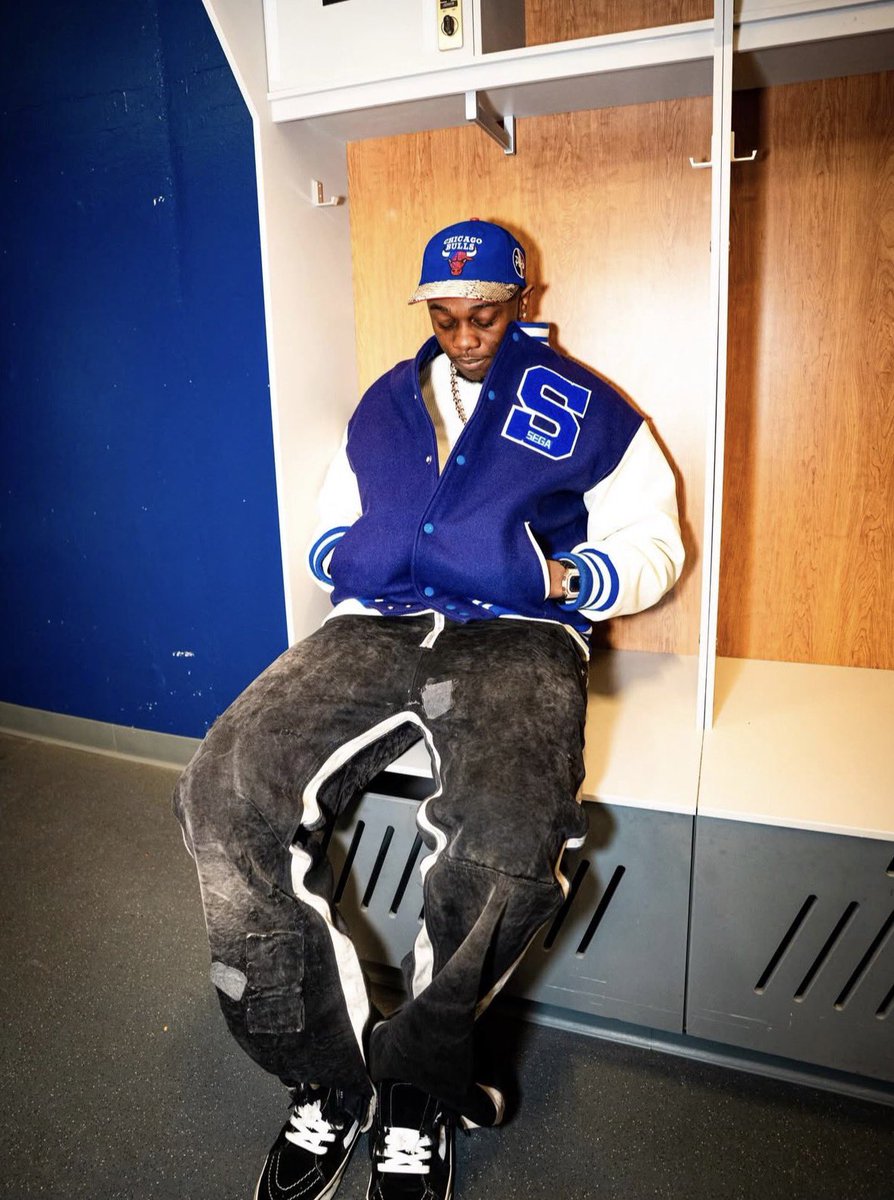 StreamsEra tweet media