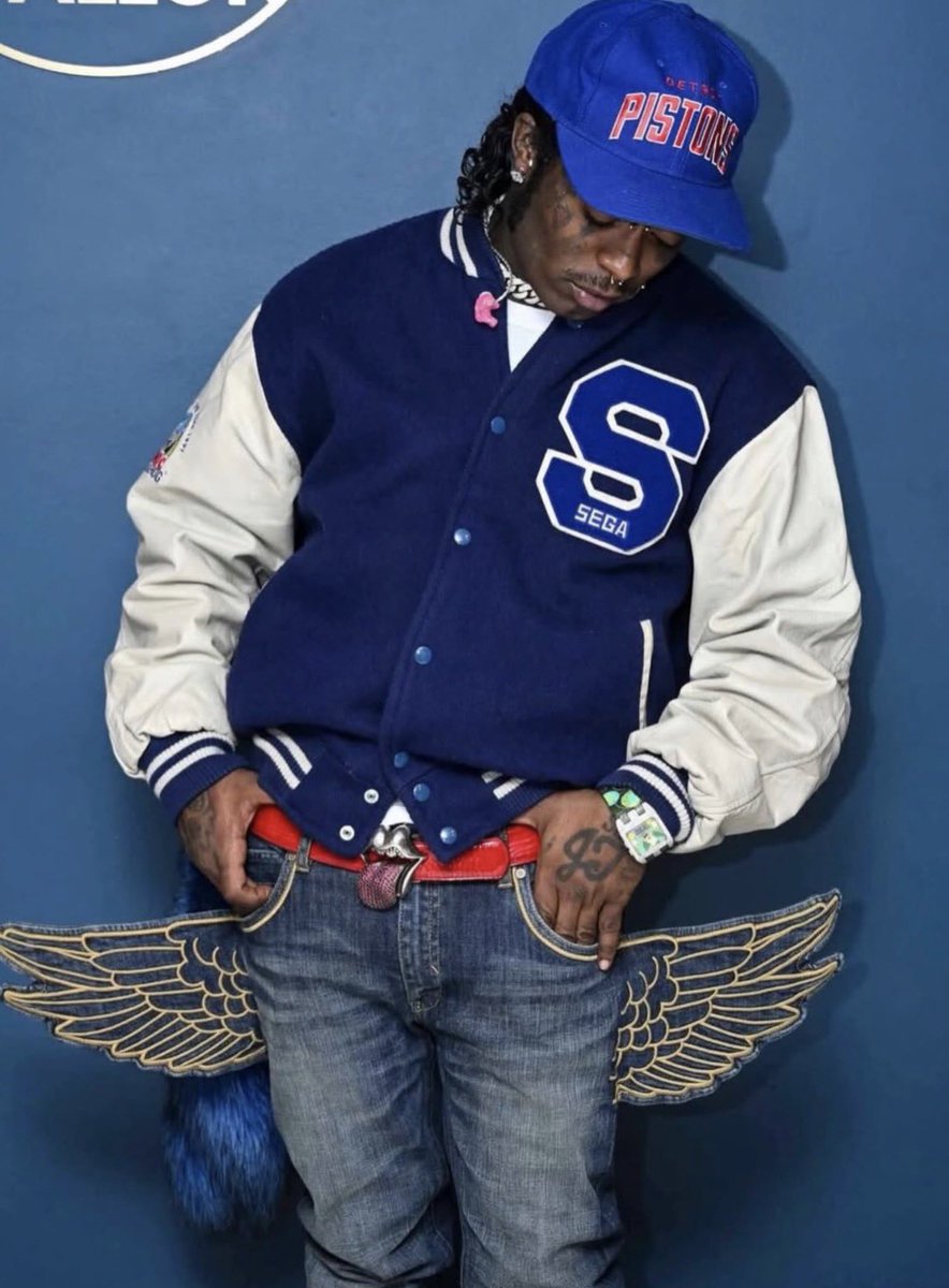 StreamsEra tweet media