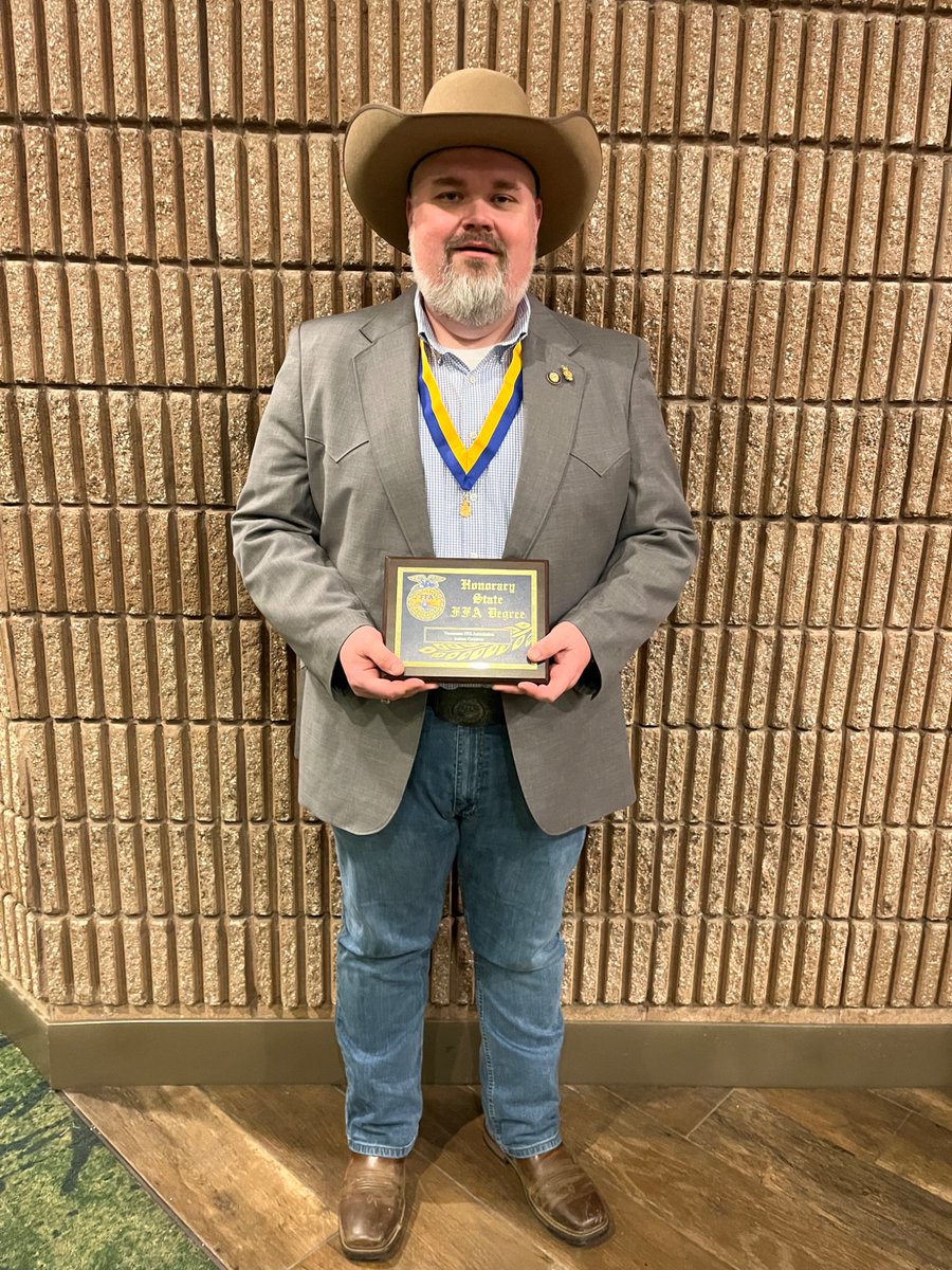 Tonight, Mr. Joshua Cameron was nominated and received the 2026 TN Honorary State FFA Degree!

Only 4 active teachers in the state were selected — a true testament to his impact on students and ag education. 💙💛

#FFA #TennesseeFFA #AgEducation
