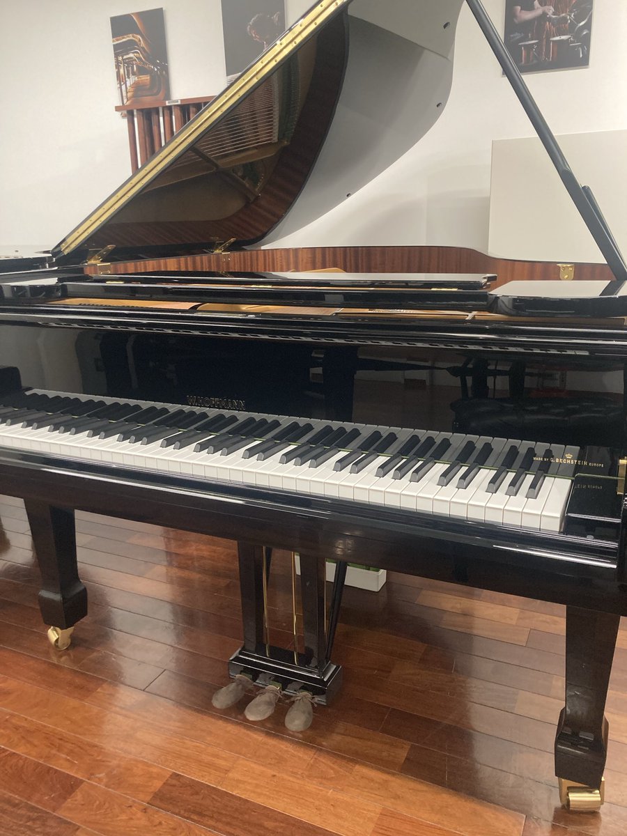 ベヒシュタイン・セントラム東京 tweet media