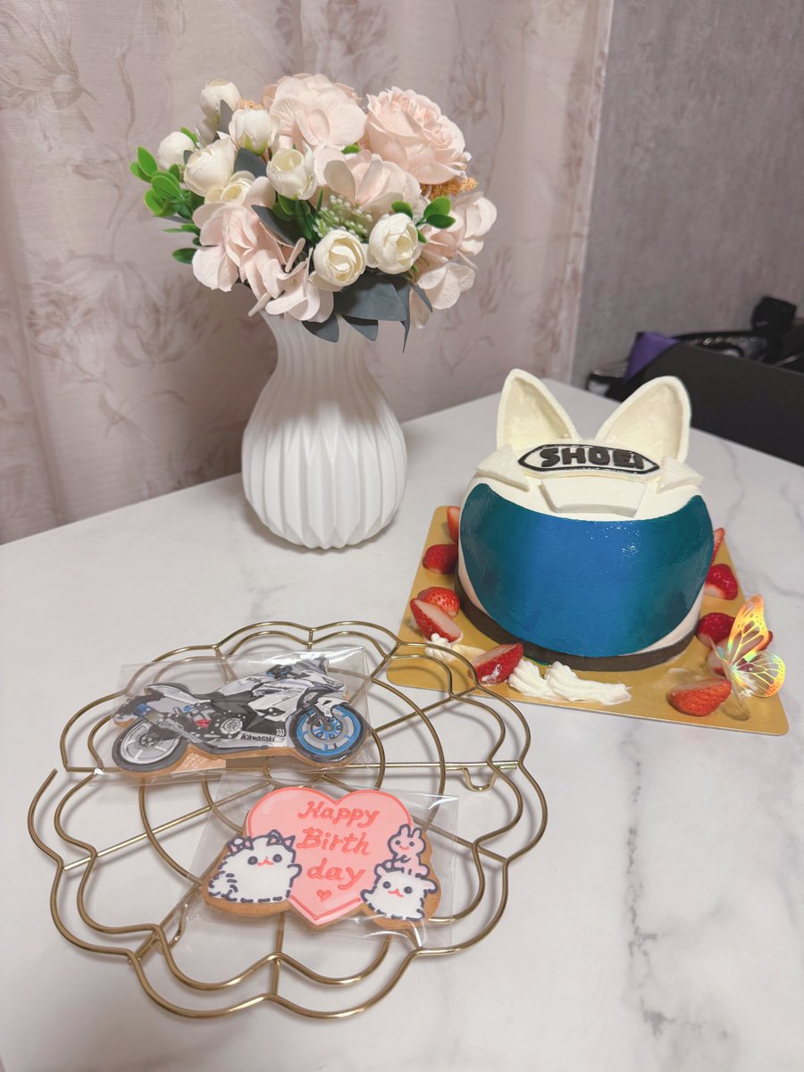 ななたす🐈‍⬛ tweet media