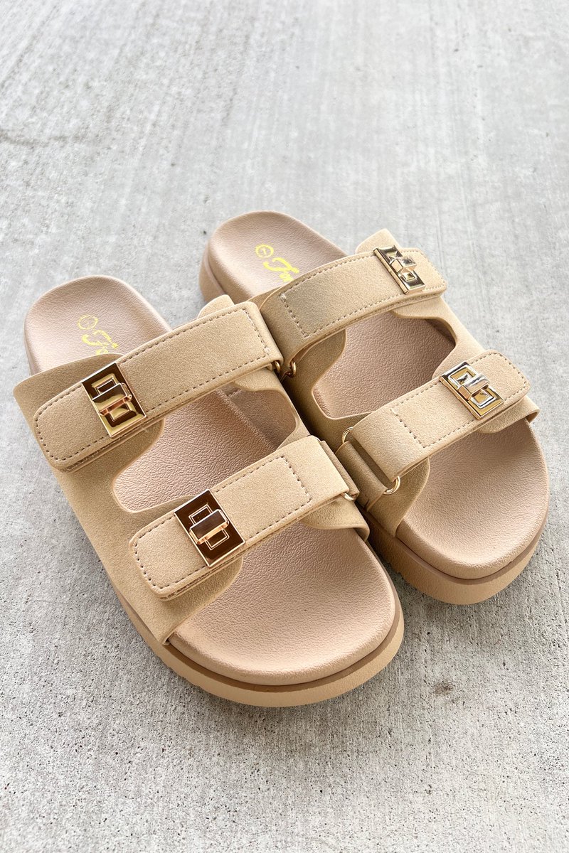 🦶🏼𝓒𝓪𝓻𝓸𝓵𝓲𝓷𝓪𝓹𝓲𝓮𝓼🦶🏼 tweet media