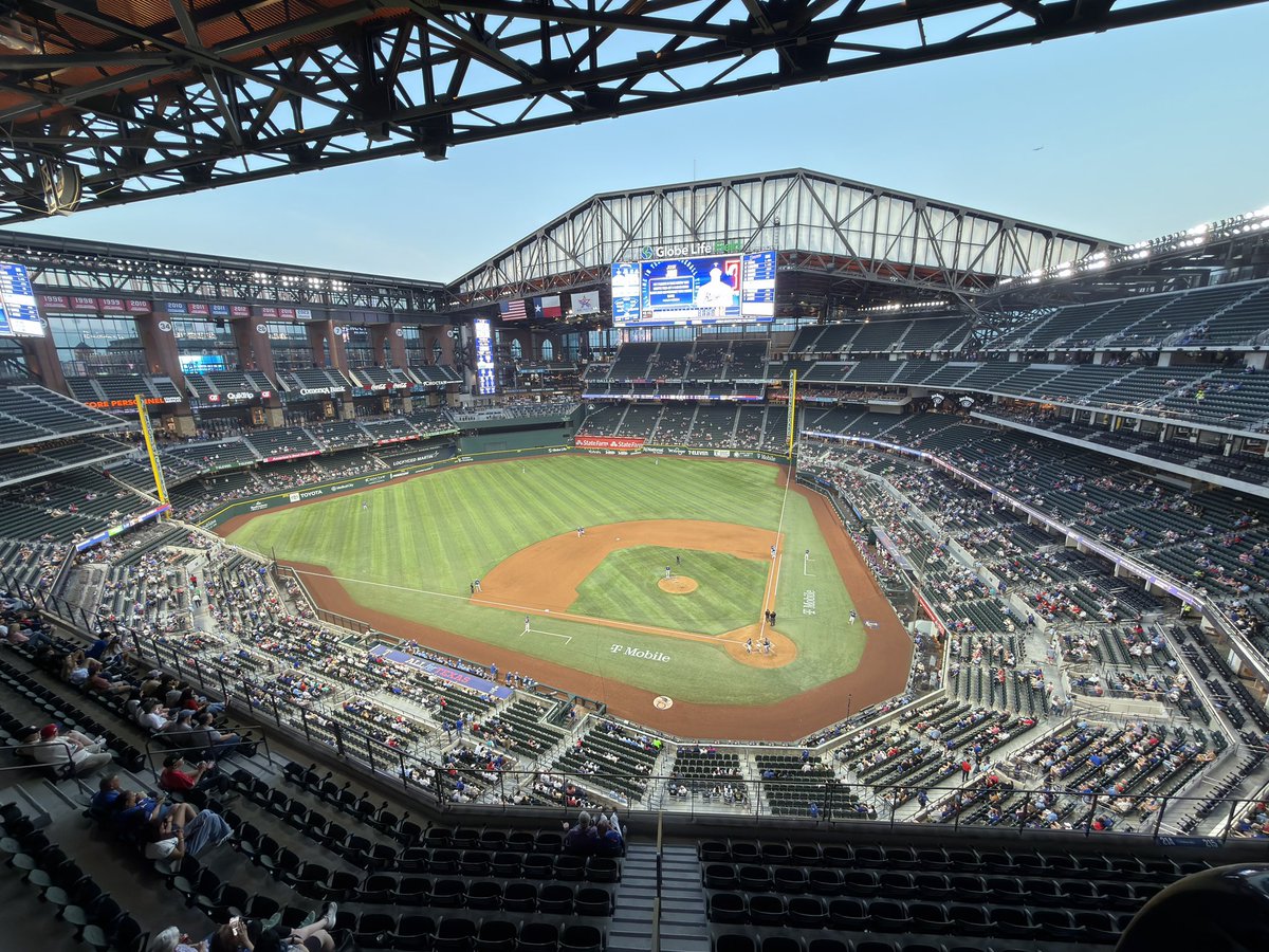 Texas Rangers Peagle tweet media