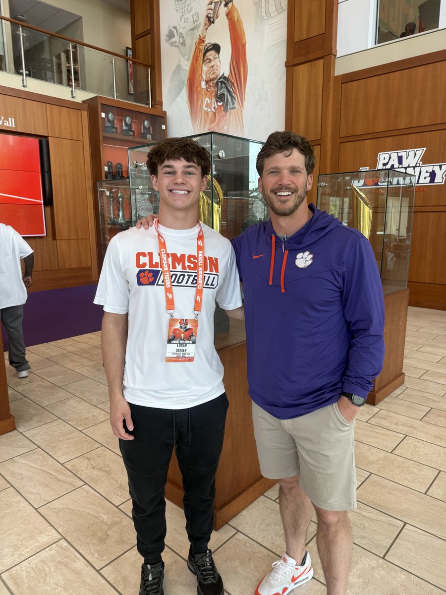 Logan Steele tweet media