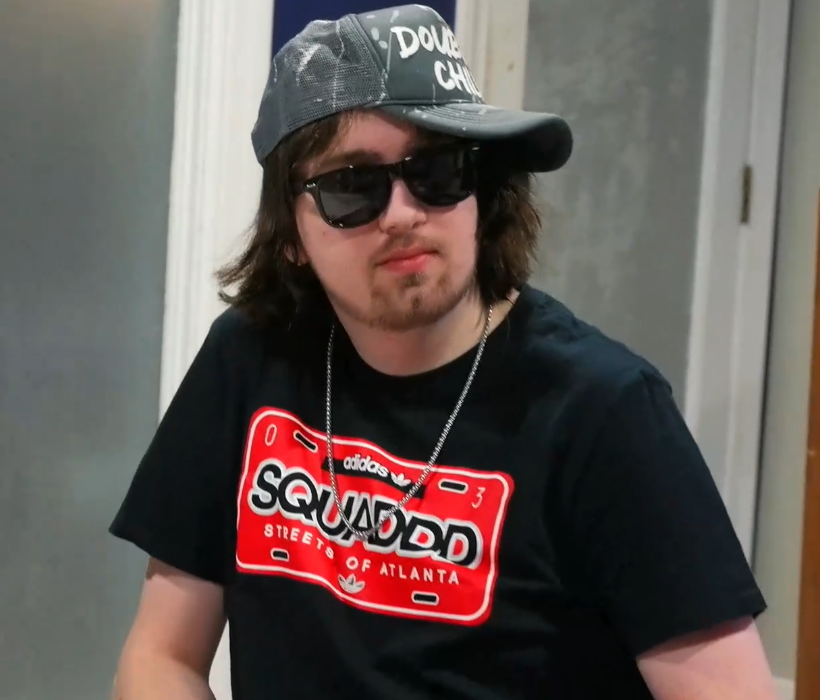 real niggas know you gotta #grind before you #shine

#fishtanklive #fishtankdotlive