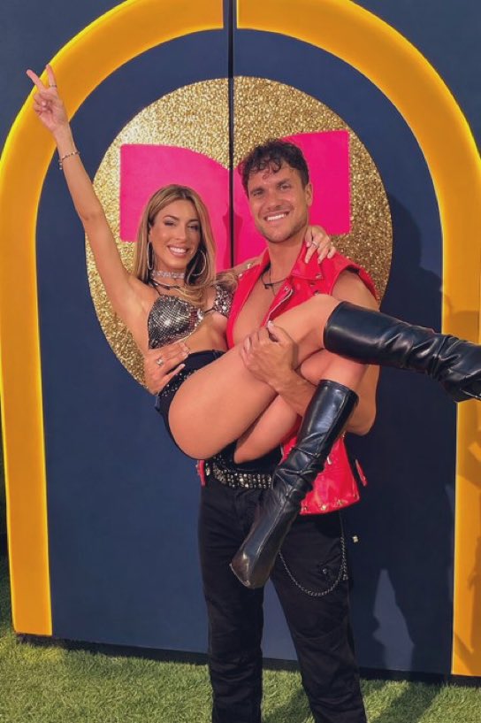 𝘧𝘪𝘭𝘭𝘦𝘳 👄 tweet media