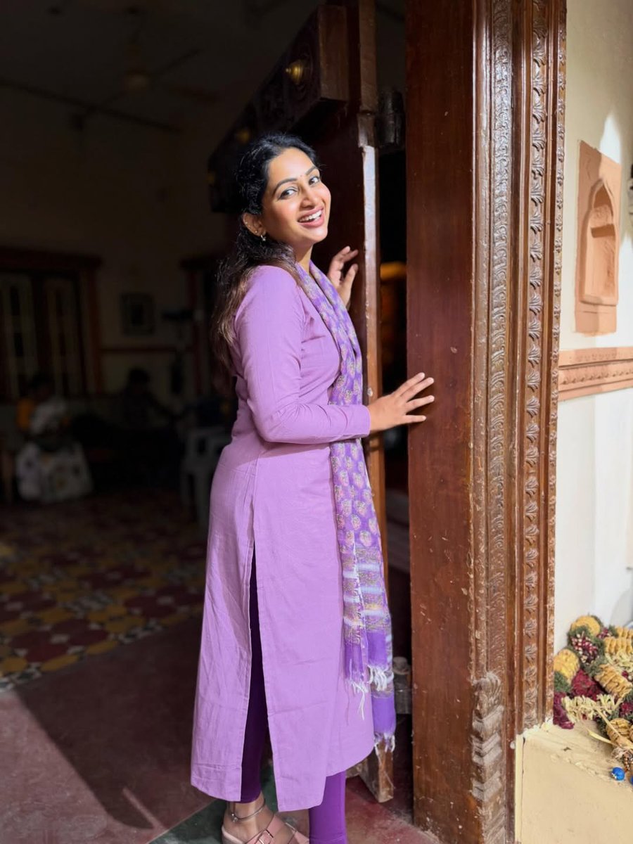 actresswoods's tweet photo. Nakshatra Nagesh 💜✨️

#Nakshatra #NakshatraNagesh https://t.co/lHfqWAKqY2