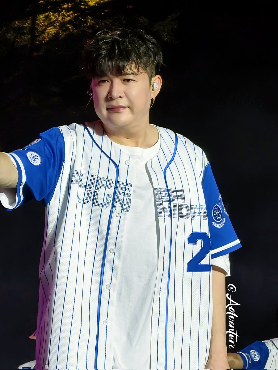 Adventure tweet media