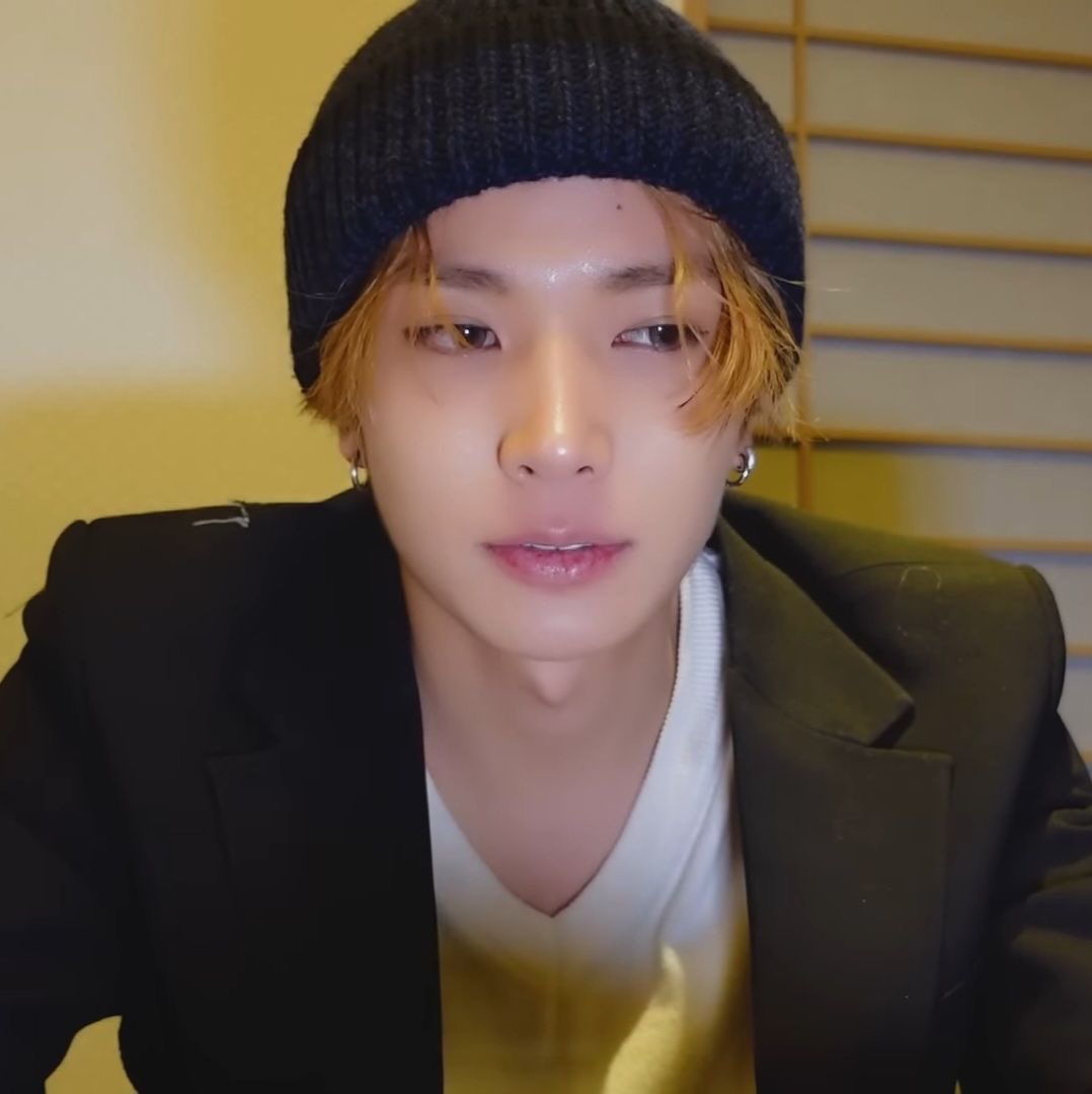 𓆩ava𓆪 tweet media