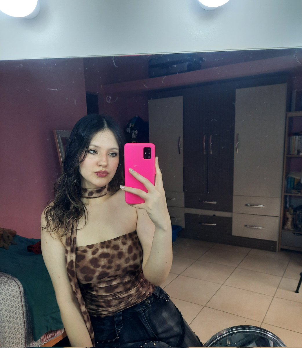 AndreaBartschi🧸 tweet media