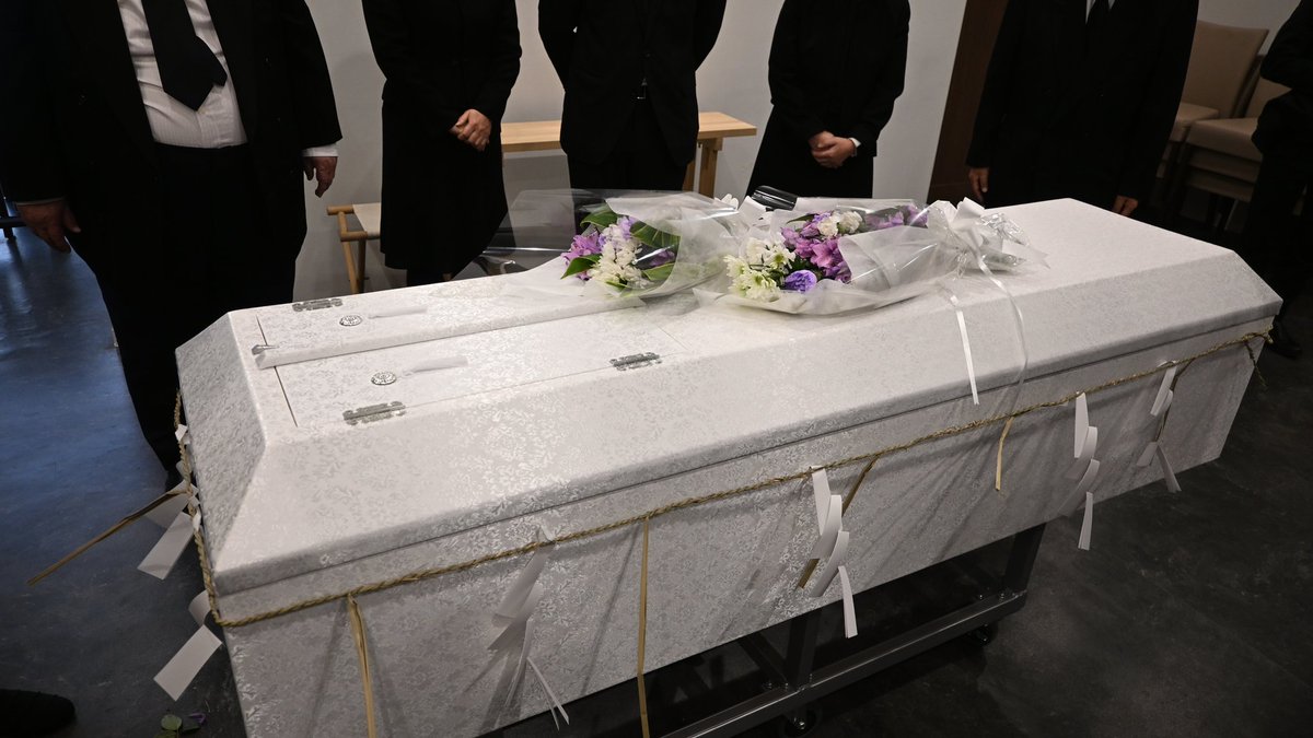 チャック・ノリスが亡くなった日、オヤジも大往生。