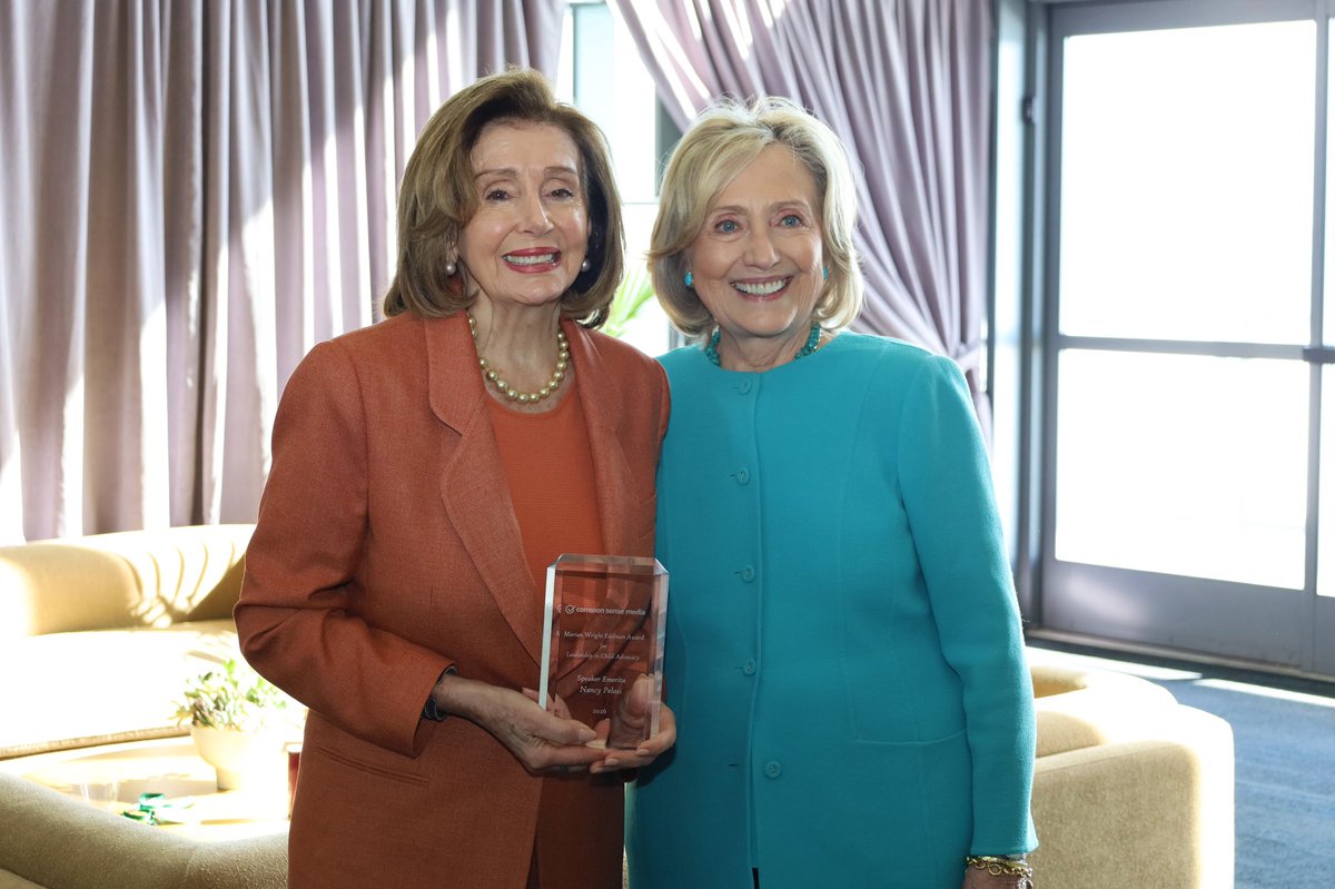 Nancy Pelosi tweet media