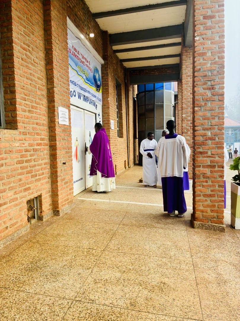 Archidiocèse de KIGALI tweet media