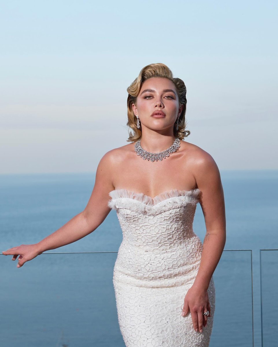 Florence Pugh Brasil tweet media