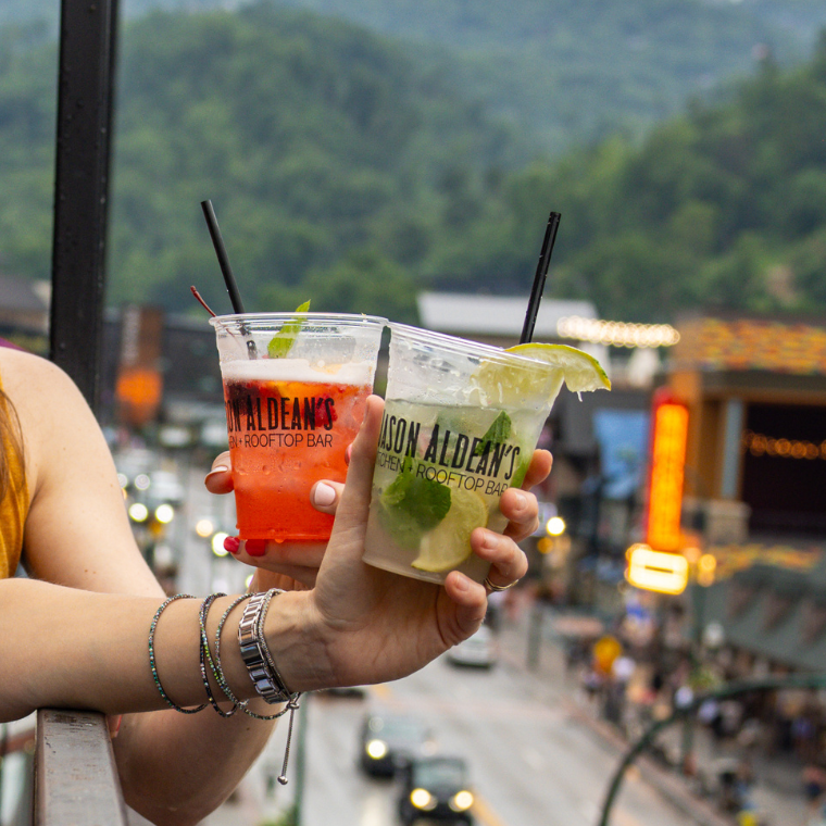 Jason Aldean's tweet media