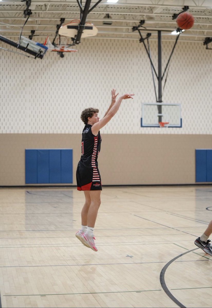 NDPhenom2026's tweet image. Congratulations to @BraylenSchirad1, @CarterEvanson08, and @SageHanson32 on being named finalists for Mr. Basketball! #BeElite #CaD