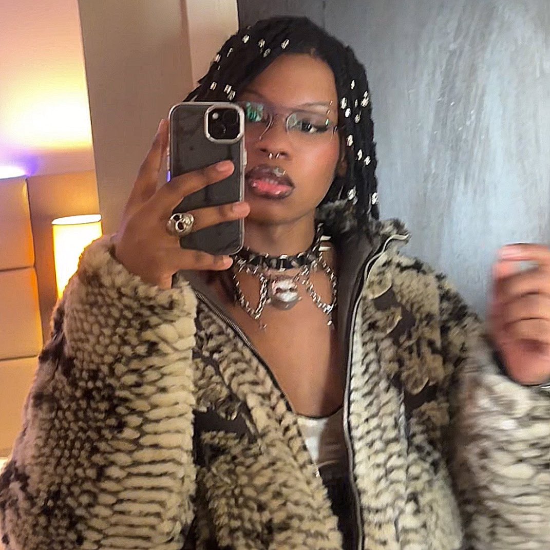 20Teisha 🇿🇼🏳️‍⚧️ tweet media