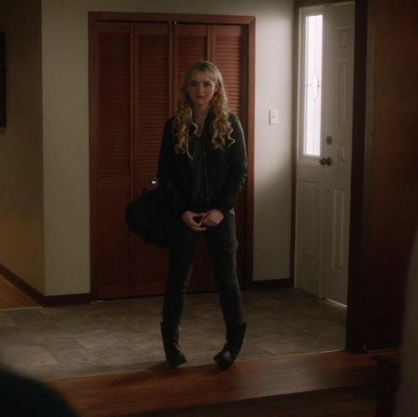 𓆩🍎𓆪 tweet media