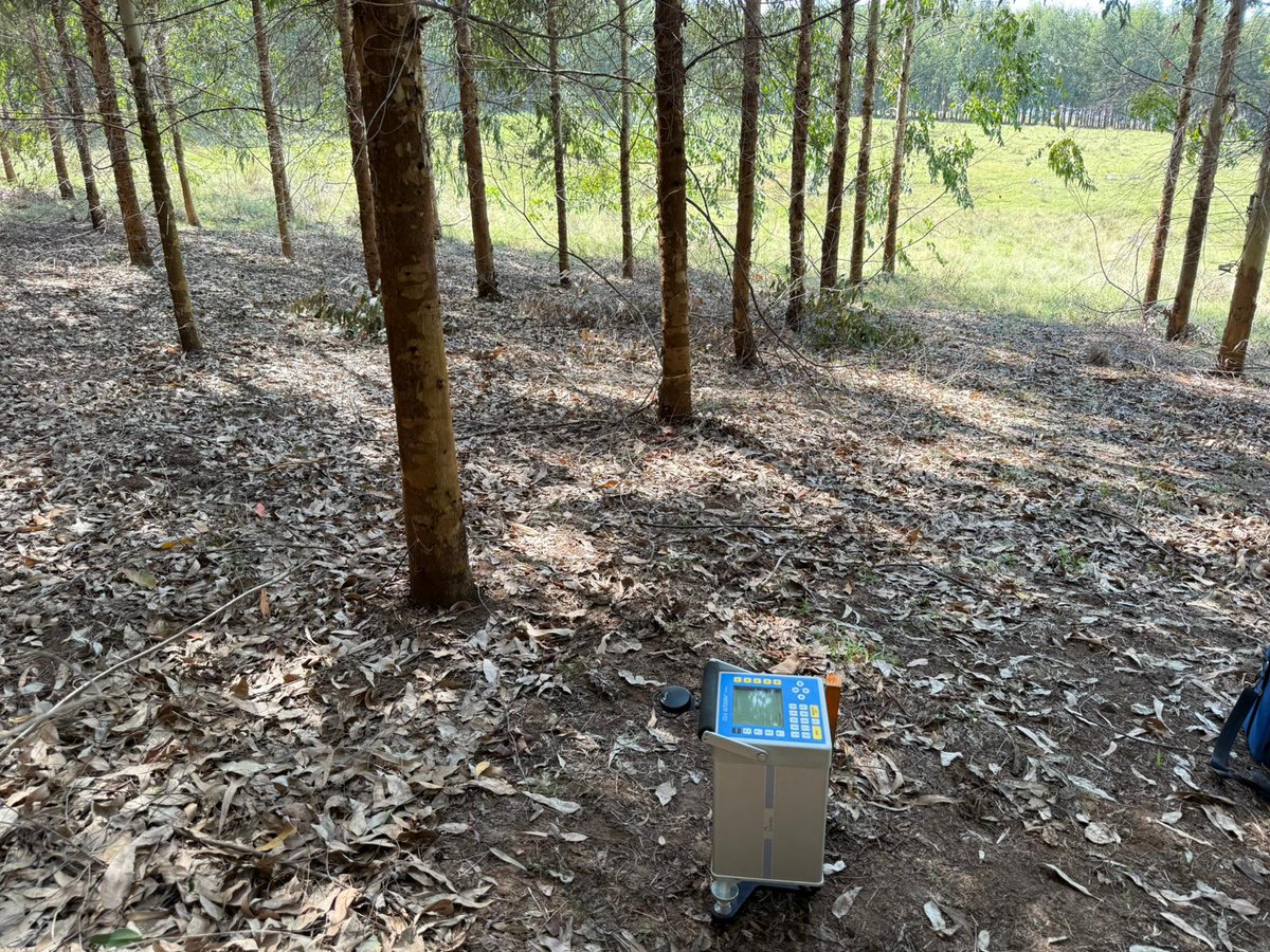 igmuruguay's tweet photo. Trabajos de Campo en el Departamento de Lavalleja
La División Geodesia y Topografía del Instituto Geográfico Militar se encuentra realizando trabajos técnicos en la zona de Pirarajá, consolidando una nueva etapa de relevamientos de alta precisión en el departamento de Lavalleja. https://t.co/x34NJ7zojL