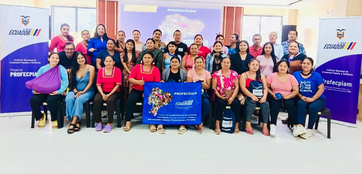 IEPS_Ec's tweet photo. ¡El desarrollo también se fortalece con educación financiera! 💡💰
Realizamos la segunda jornada del Programa de Educación Financiera del proyecto #PROFECPIAM en Arajuno, #Pastaza.
Un espacio que promovió el aprendizaje continuo en pueblos y nacionalidades, para fortalecer la administración de sus recursos, impulsar sus capacidades y abrir nuevas oportunidades. 👏
