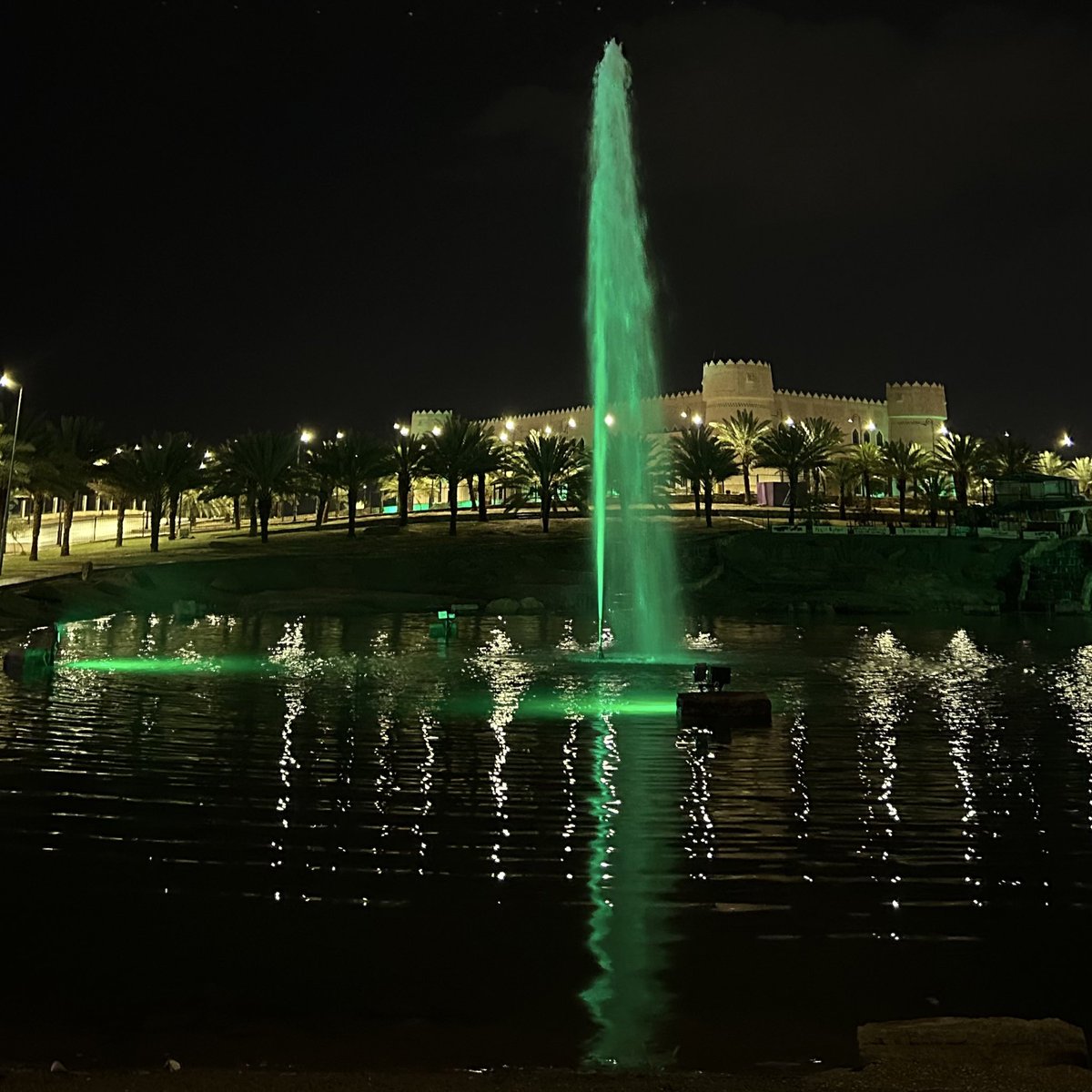 ام ساير tweet media