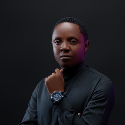 masezeranojc's tweet photo. #NouvellePhotoDeProfil https://t.co/H27tmClUzt