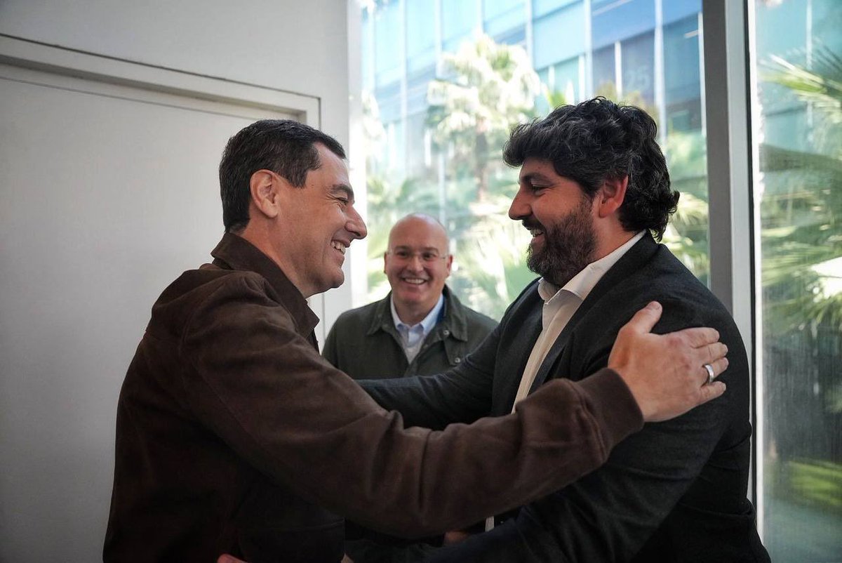 Fernando López Miras tweet media