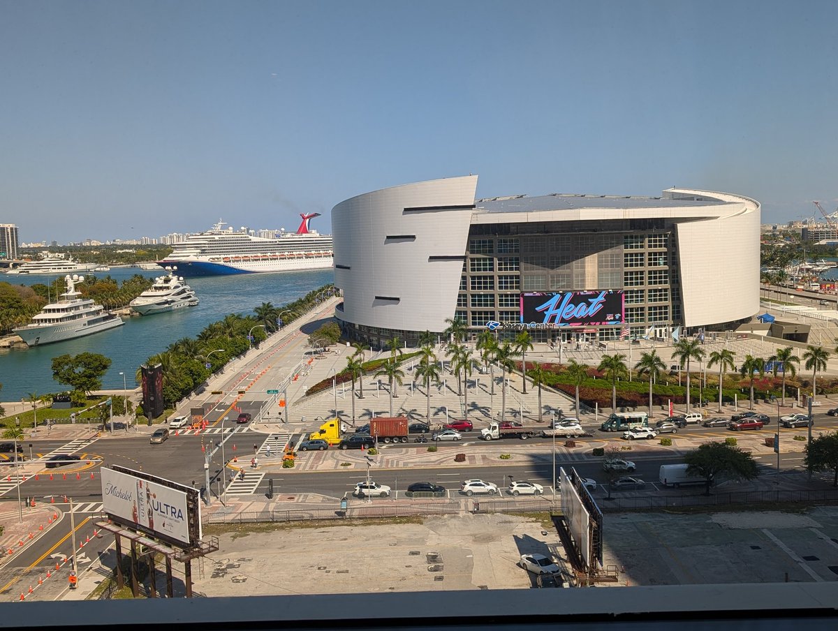 Tony Hom tweet media