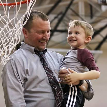 Colonels_Wear_Blue tweet media